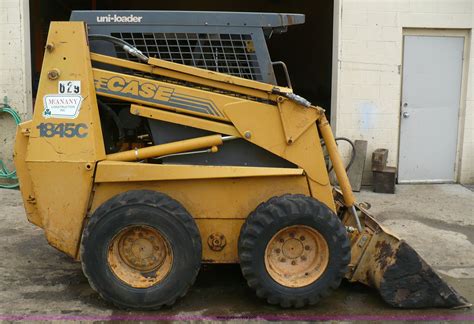 how much does a case 1845c skid steer weigh|case 1845c years made.